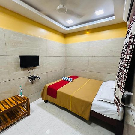 Gsr Residency Hotel Kanchipuram Eksteriør billede